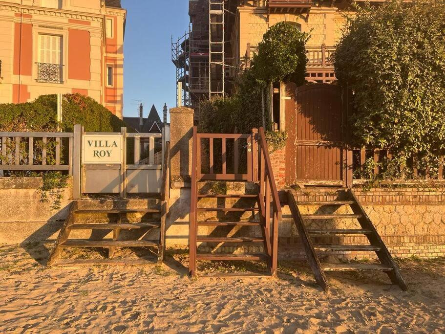 Beau Studio A 30M De La Plage / Beautiful Studio 30M From The Beach Trouville-sur-Mer Ngoại thất bức ảnh