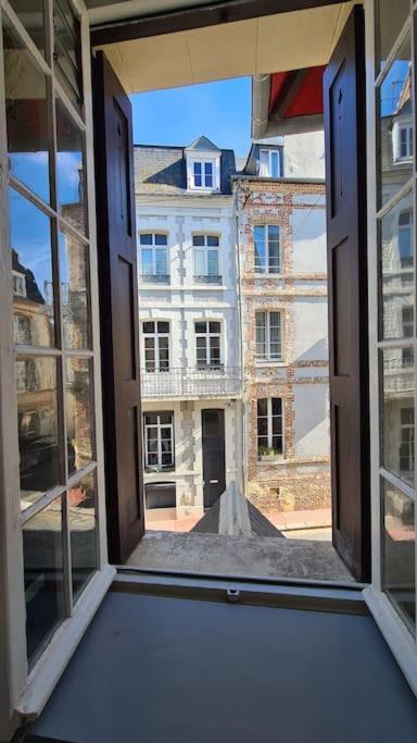 Beau Studio A 30M De La Plage / Beautiful Studio 30M From The Beach Trouville-sur-Mer Ngoại thất bức ảnh